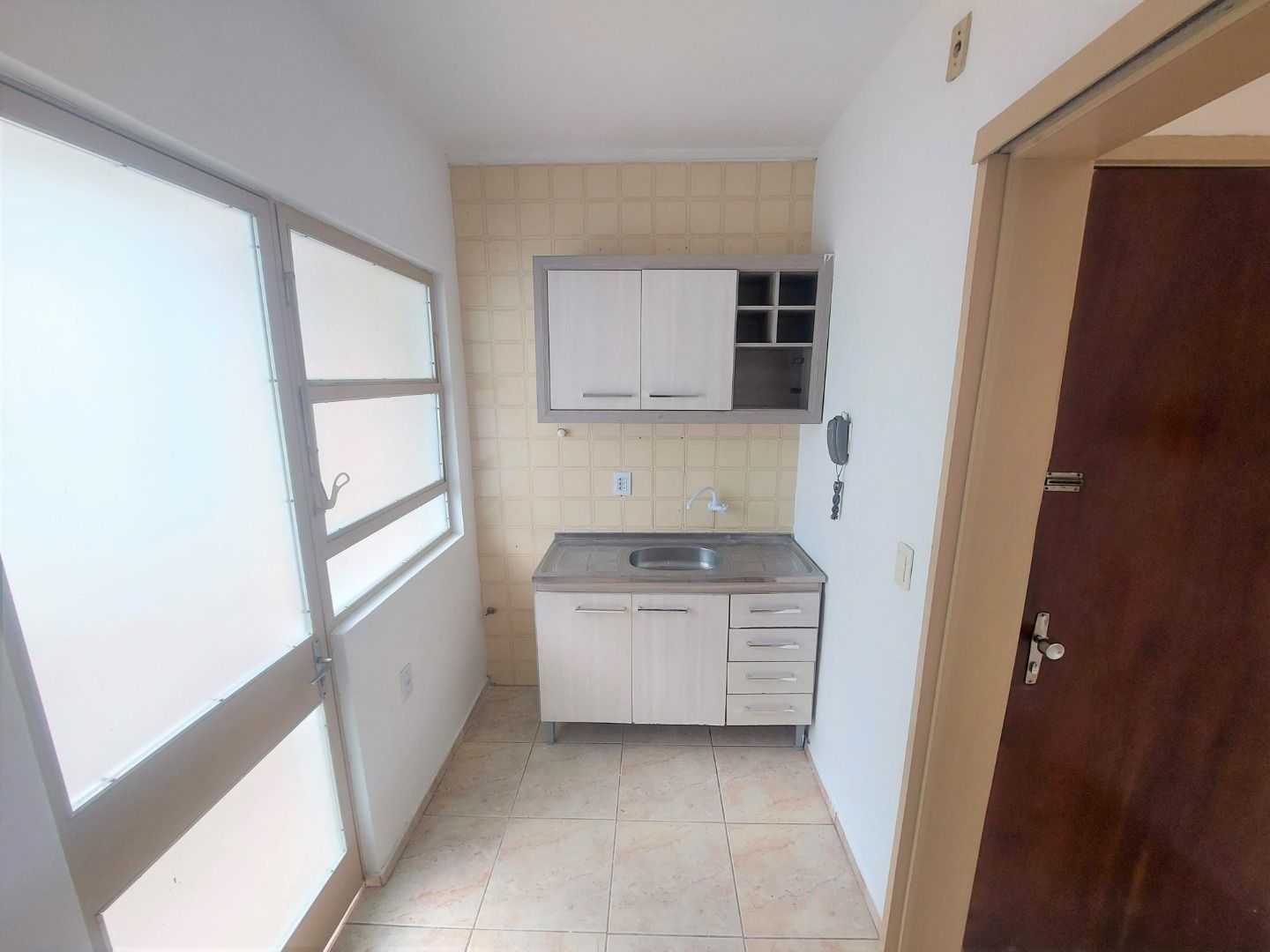 Apartamento para alugar com 1 quarto, 52m² - Foto 9