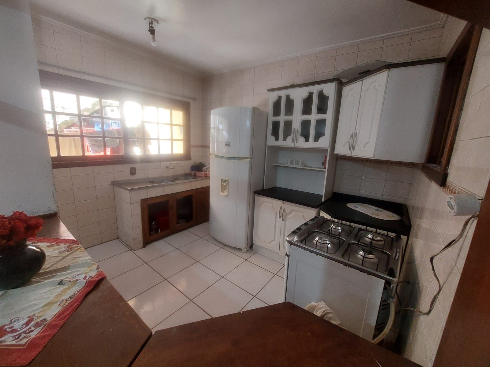 Casa, 5 quartos, 266 m² - Foto 2
