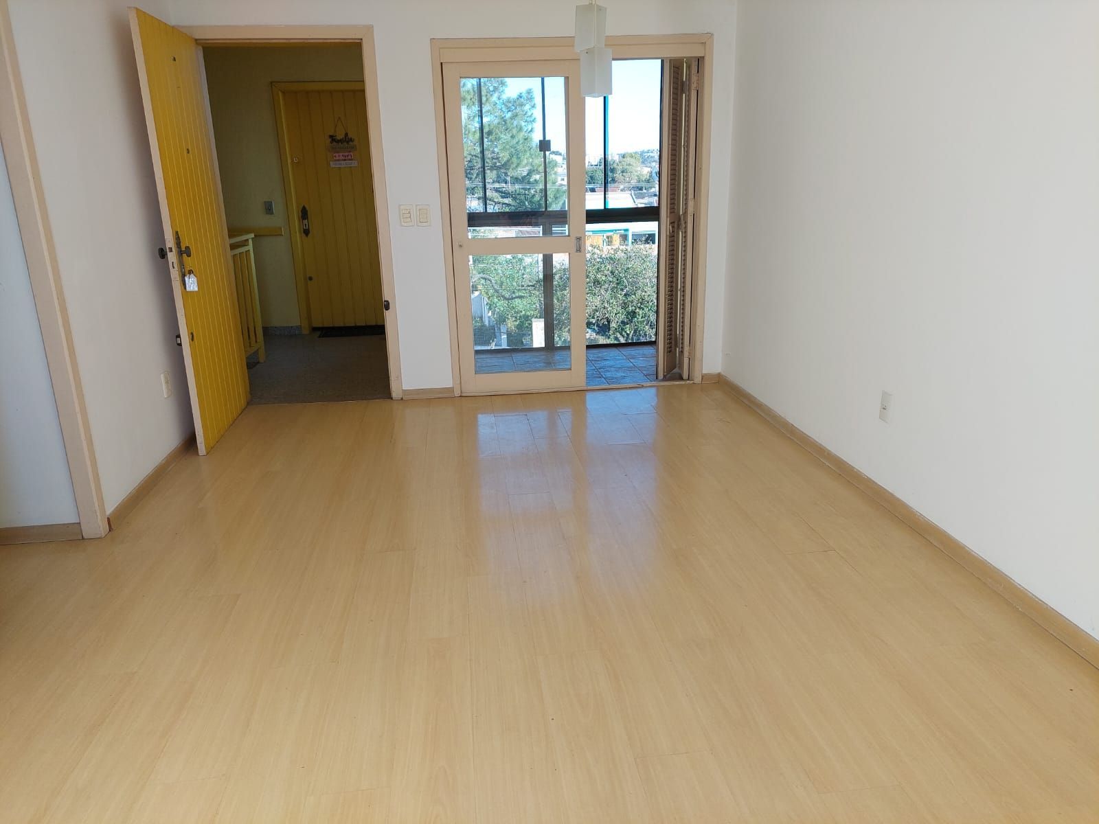 Apartamento à venda com 2 quartos, 70m² - Foto 23