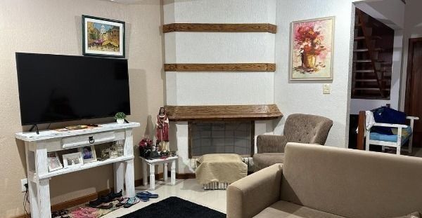 Casa à venda com 3 quartos, 239m² - Foto 3