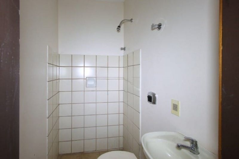 Casa para alugar com 3 quartos, 495m² - Foto 14
