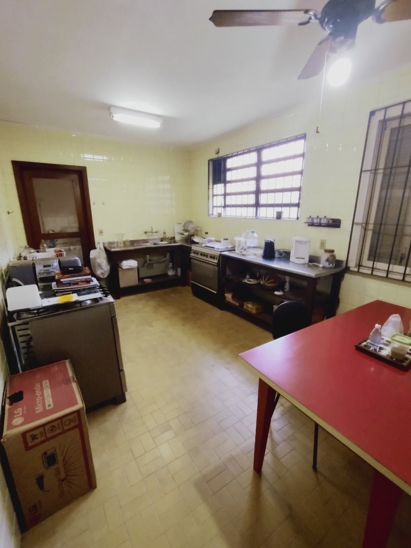 Casa à venda com 3 quartos, 618m² - Foto 3