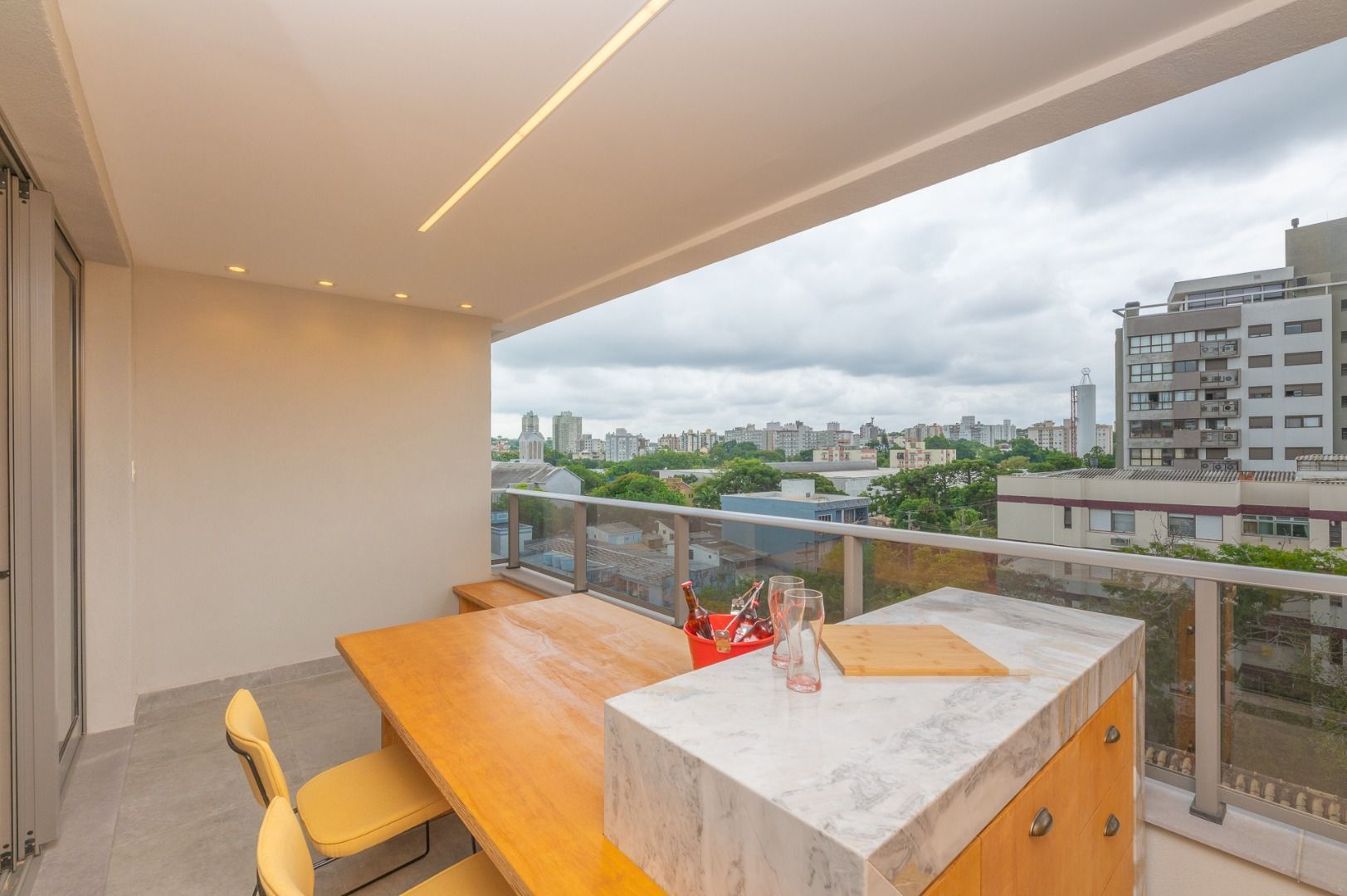 Apartamento à venda com 3 quartos, 149m² - Foto 7