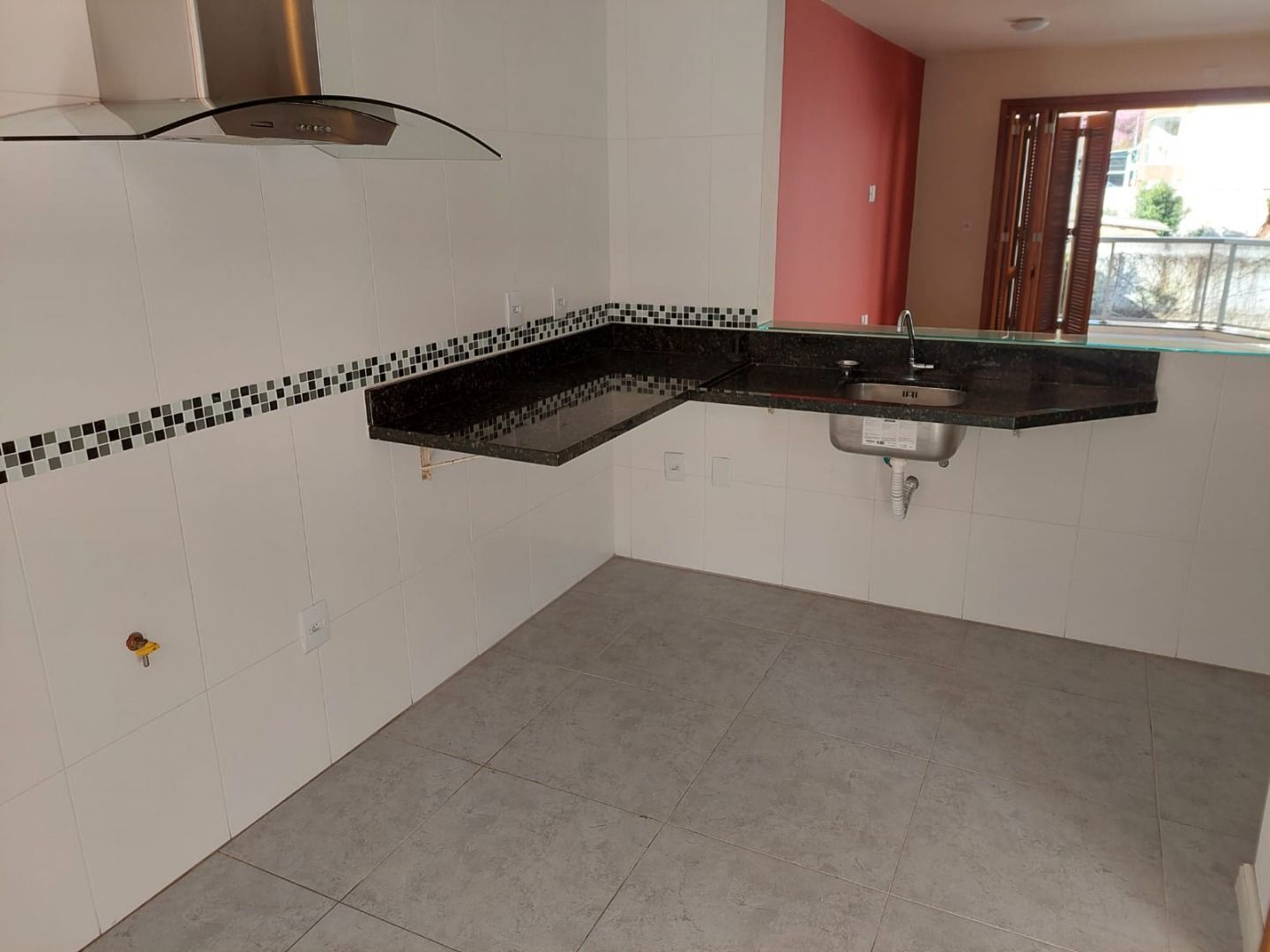 Apartamento à venda com 3 quartos, 122m² - Foto 4
