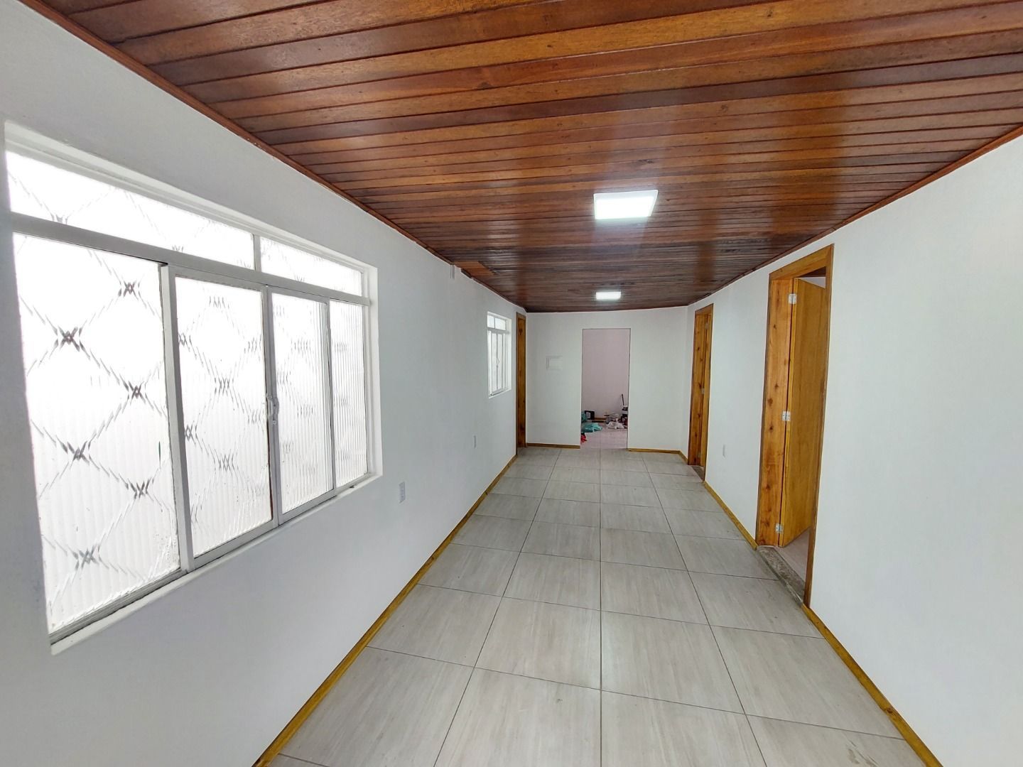 Casa à venda e aluguel com 3 quartos, 93m² - Foto 3