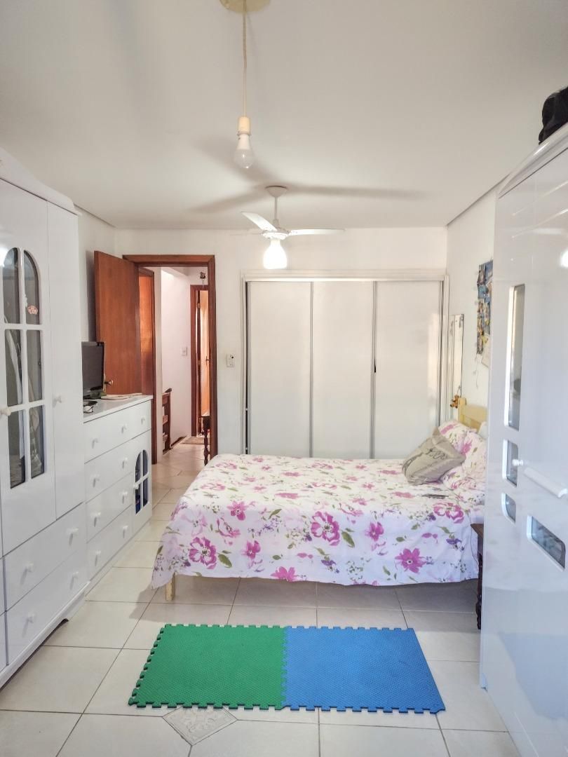 Casa, 3 quartos, 240 m² - Foto 27