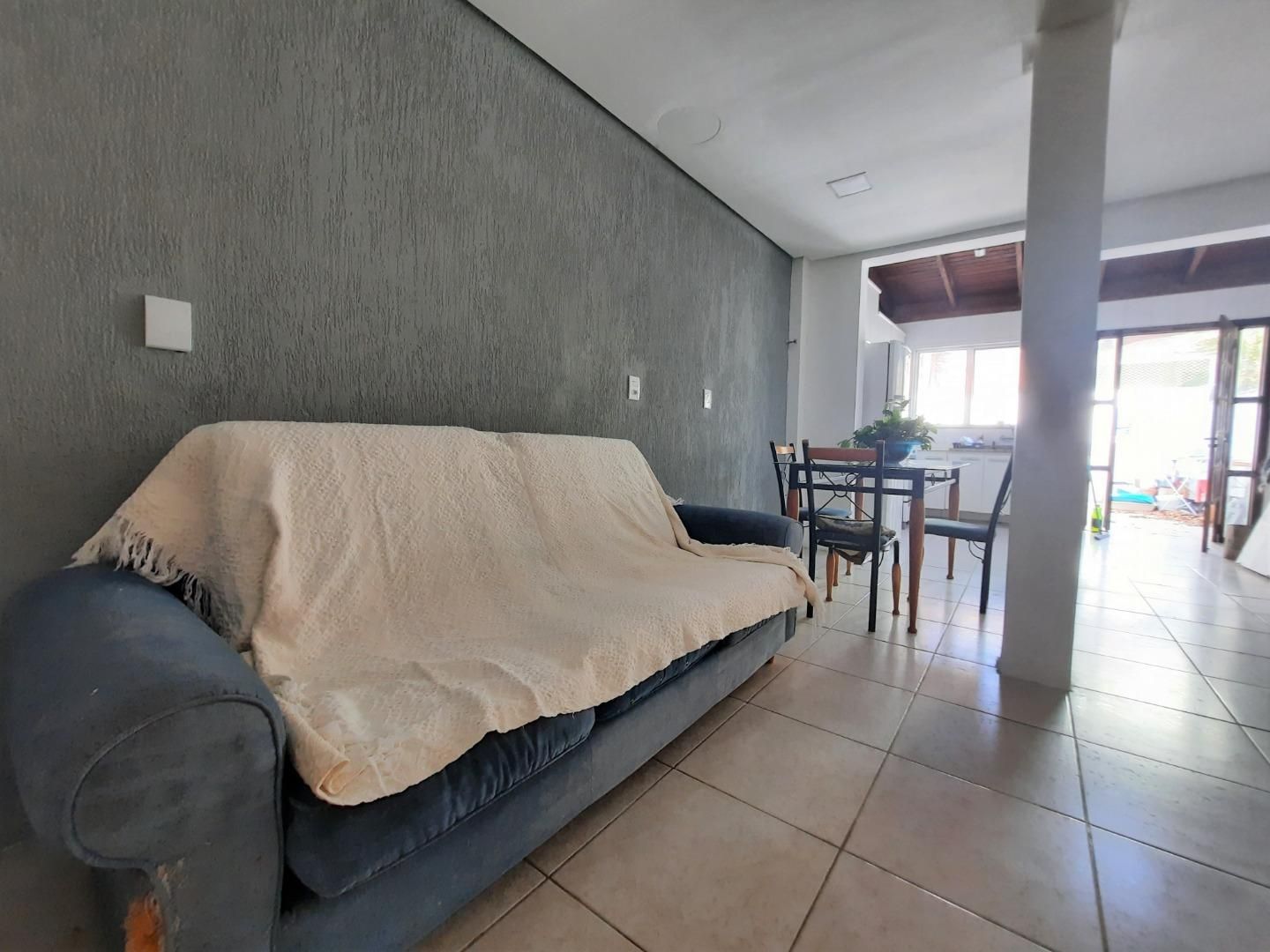 Casa à venda com 3 quartos, 214m² - Foto 6