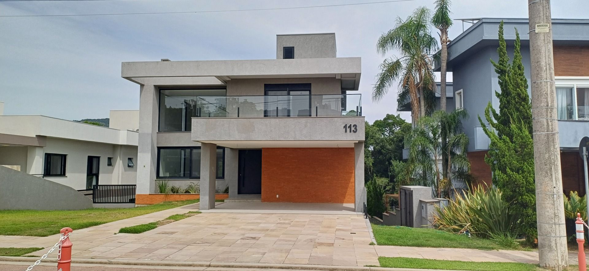 Casa, 4 quartos, 349 m² - Foto 1