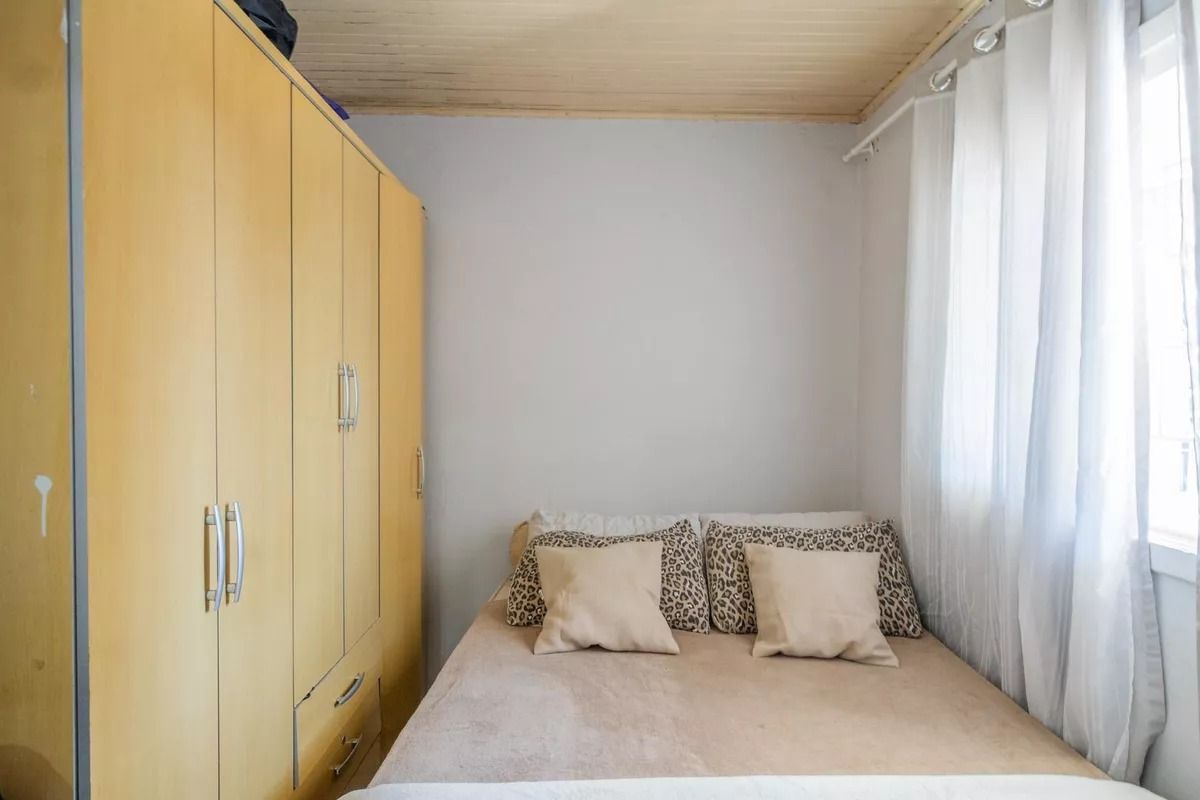 Casa, 6 quartos, 200 m² - Foto 17