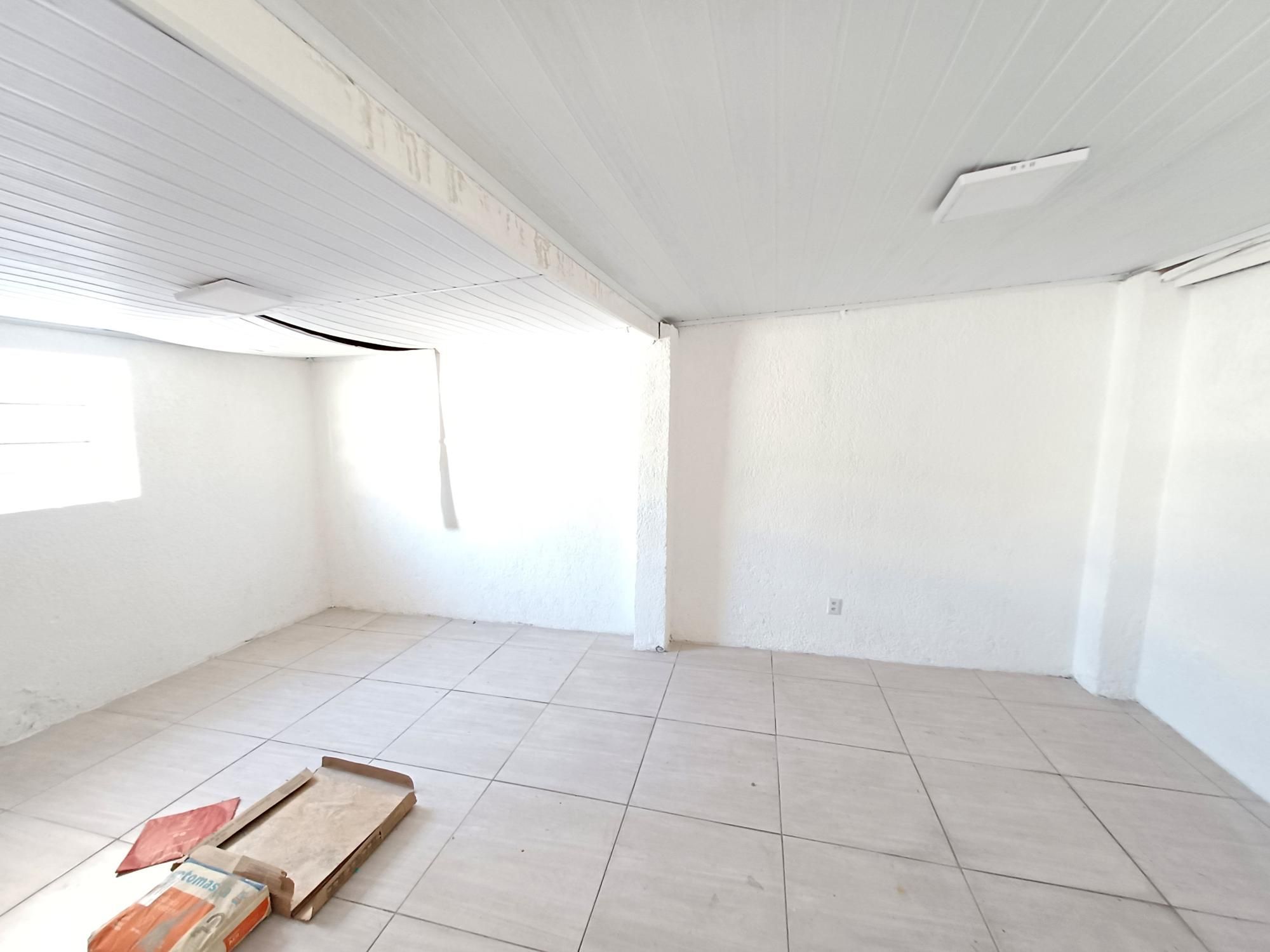 Casa à venda e aluguel com 3 quartos, 93m² - Foto 23