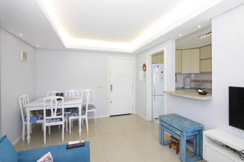 Apartamento à venda com 2 quartos, 62m² - Foto 8