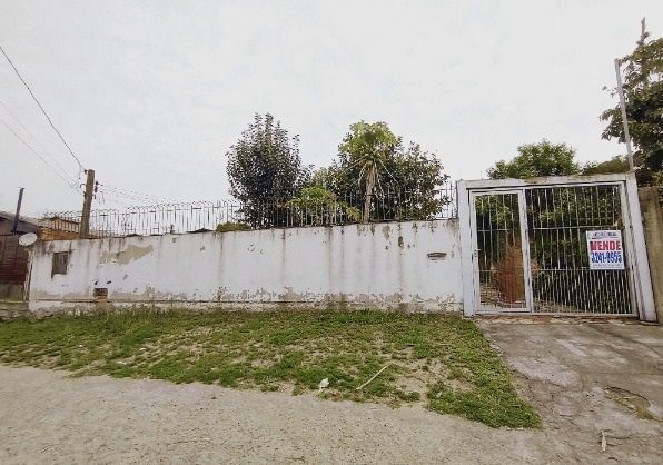 Casa à venda com 2 quartos, 134m² - Foto 1