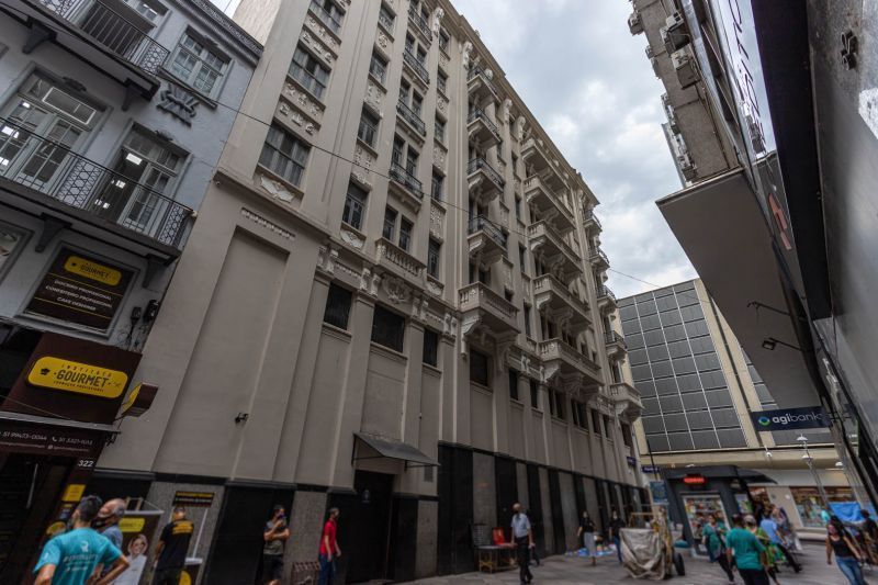 Prédio Inteiro para alugar, 1768m² - Foto 1