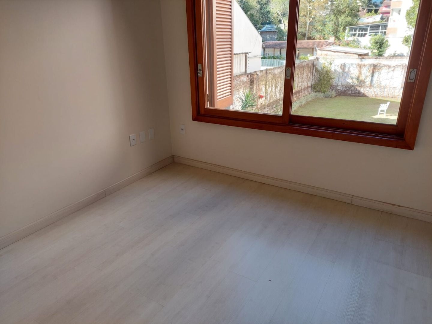 Apartamento à venda com 3 quartos, 122m² - Foto 19