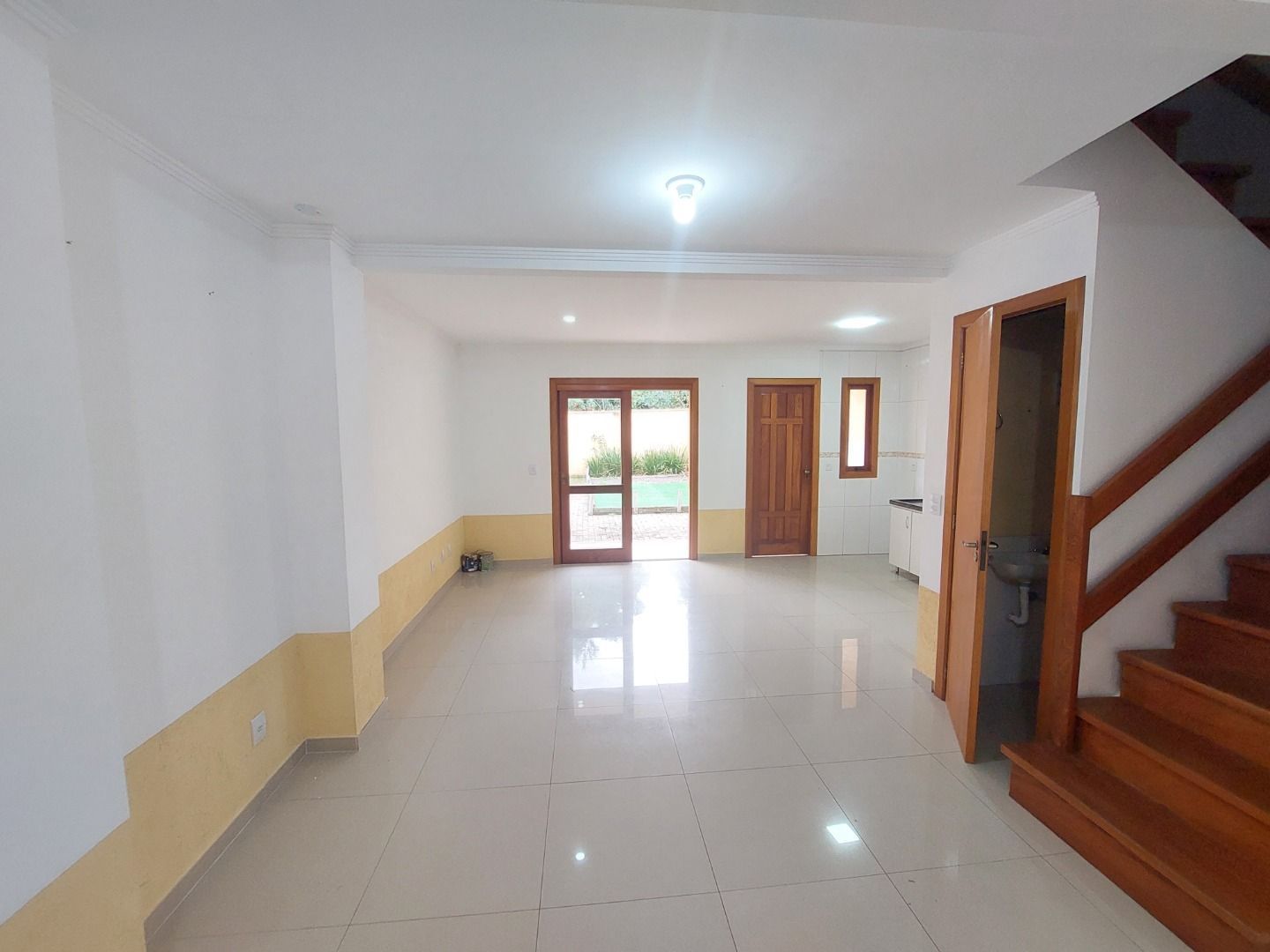 Casa para alugar com 3 quartos, 182m² - Foto 6