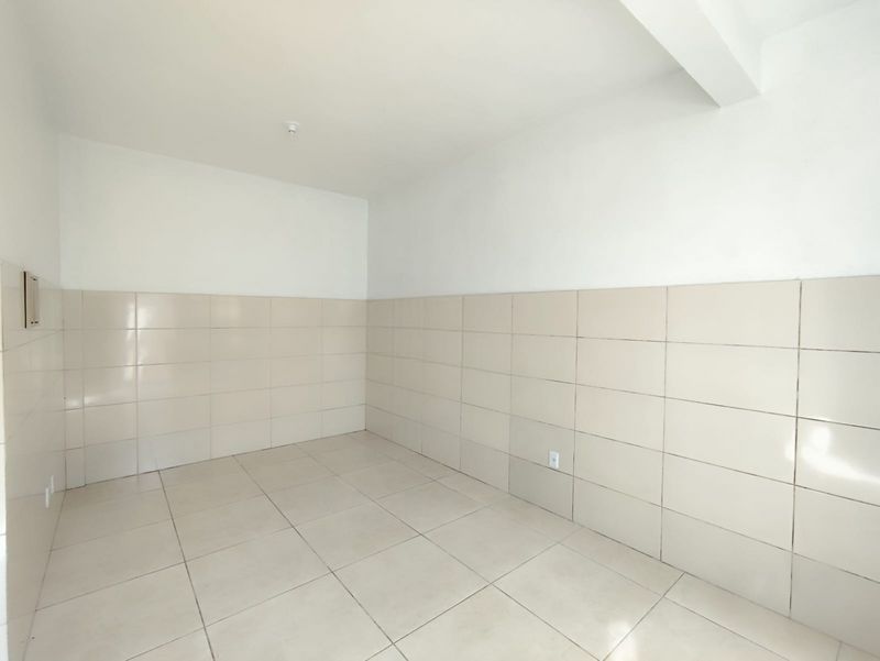 Casa para alugar com 2 quartos, 80m² - Foto 17