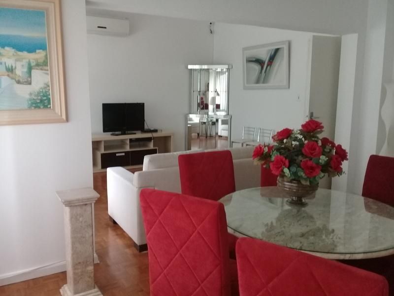 Apartamento à venda com 3 quartos, 140m² - Foto 1