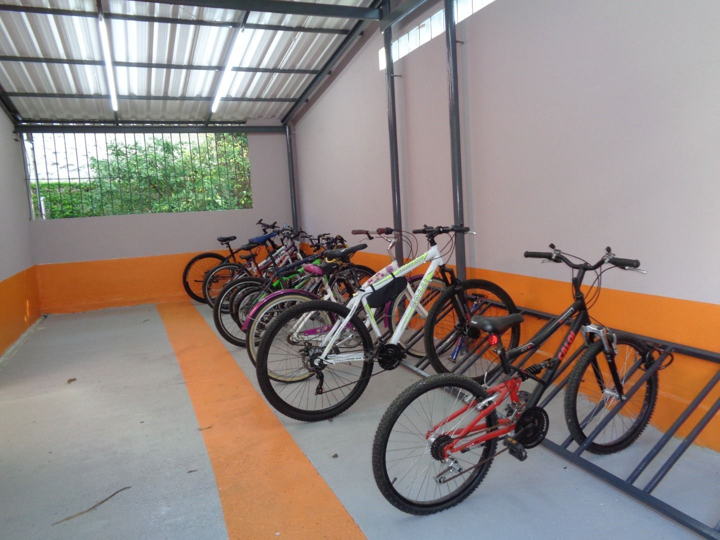 Apartamento para alugar com 1 quarto, 36m² - Foto 13