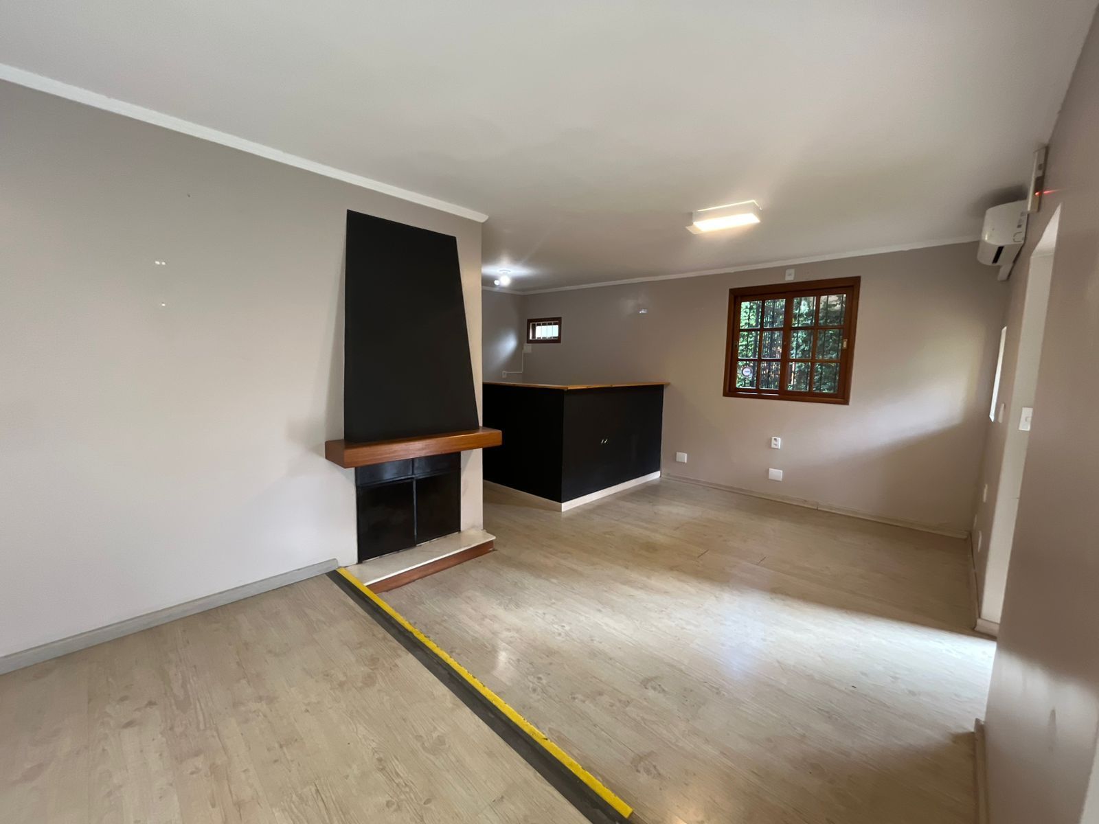Casa, 6 quartos, 248 m² - Foto 3