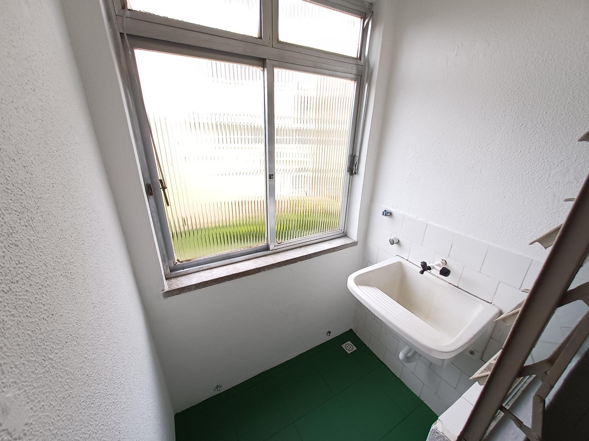 Apartamento para alugar com 1 quarto, 40m² - Foto 8