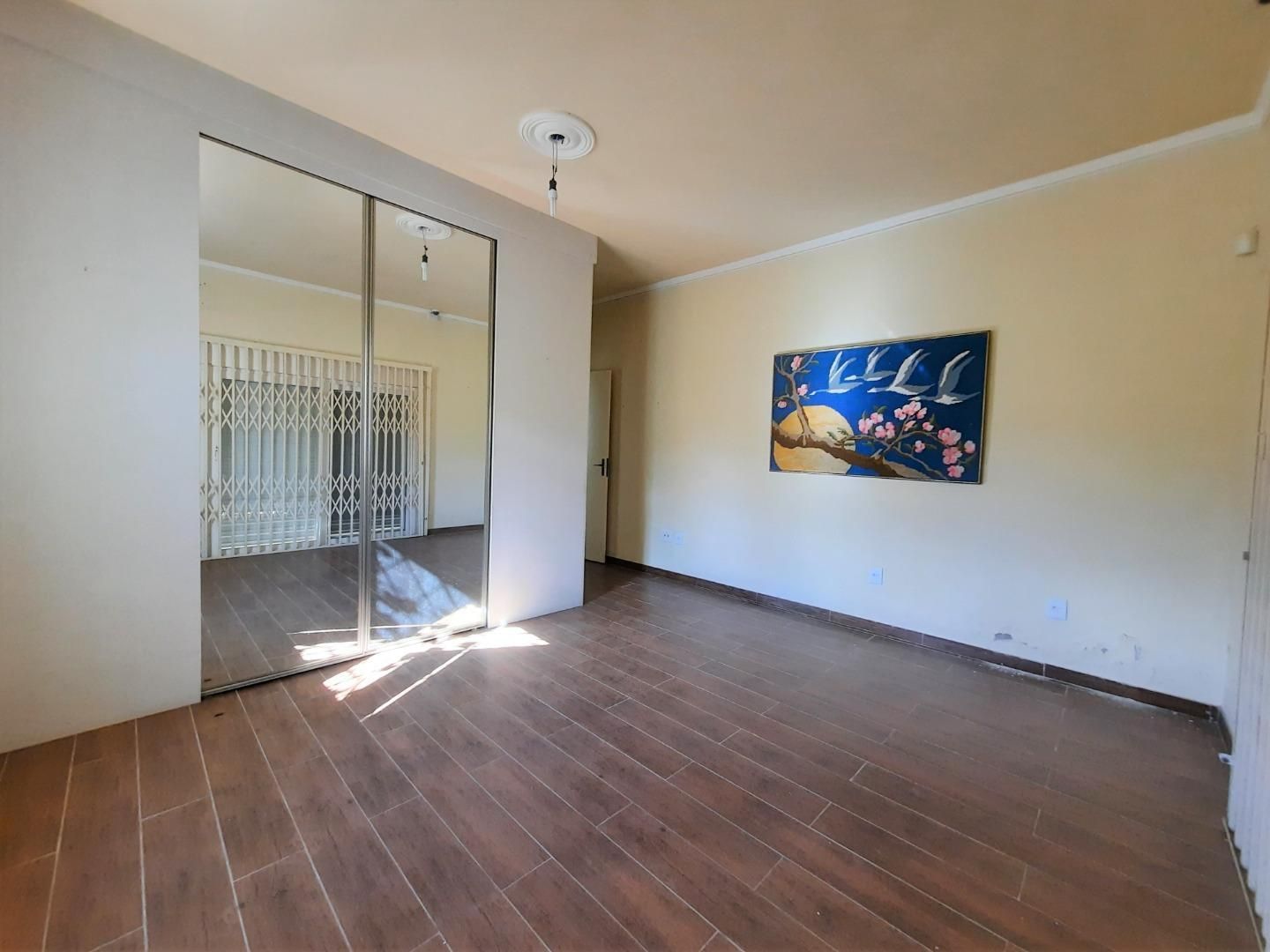Casa, 4 quartos, 242 m² - Foto 10
