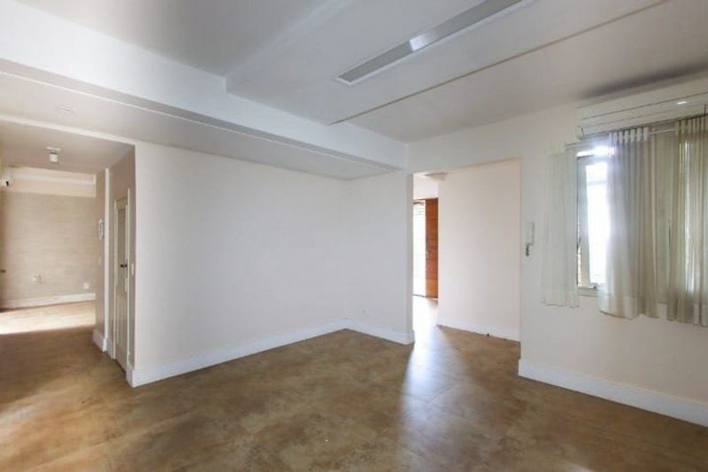 Casa para alugar com 3 quartos, 495m² - Foto 19