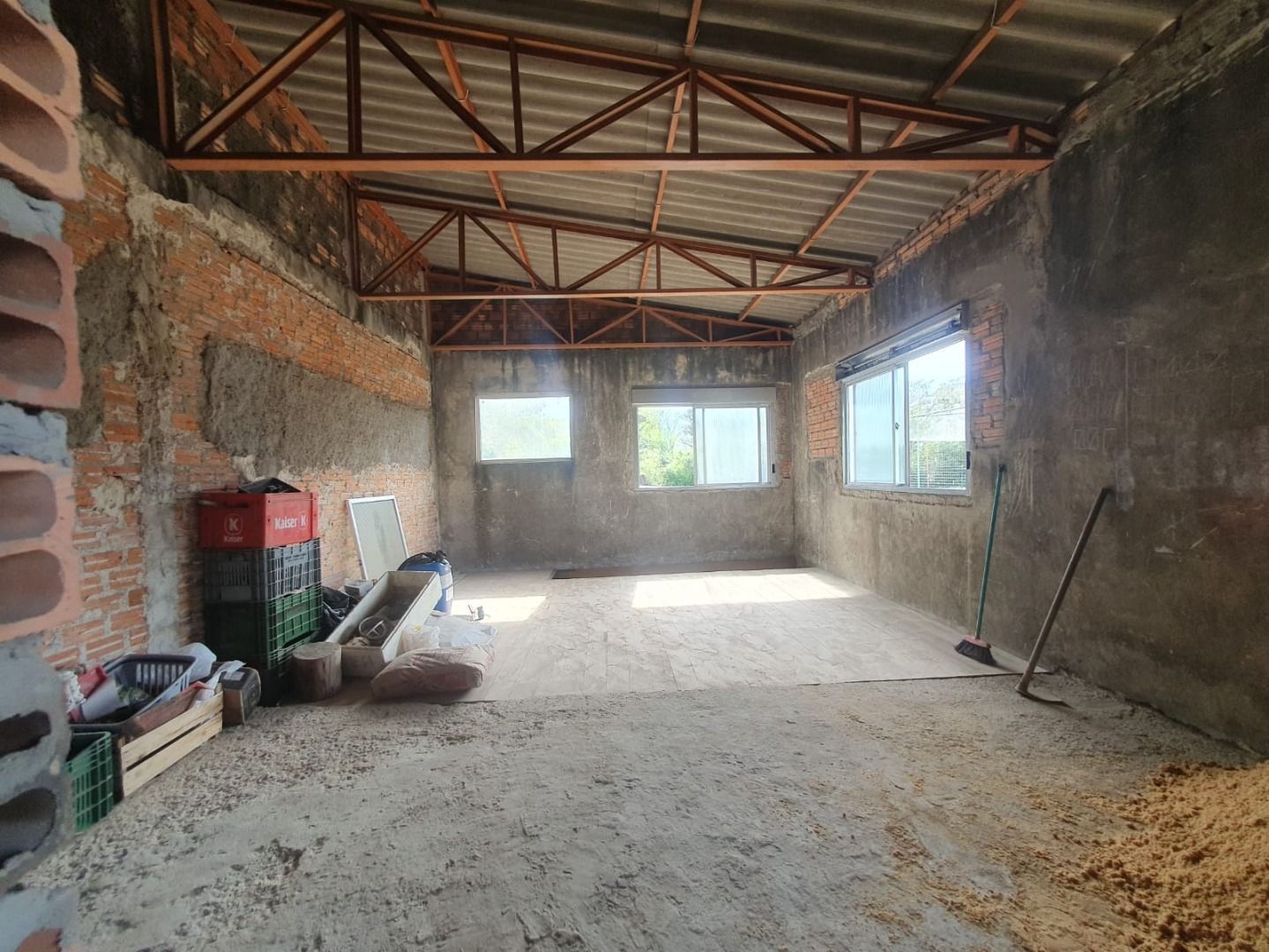 Depósito-Galpão-Armazém à venda, 196m² - Foto 3