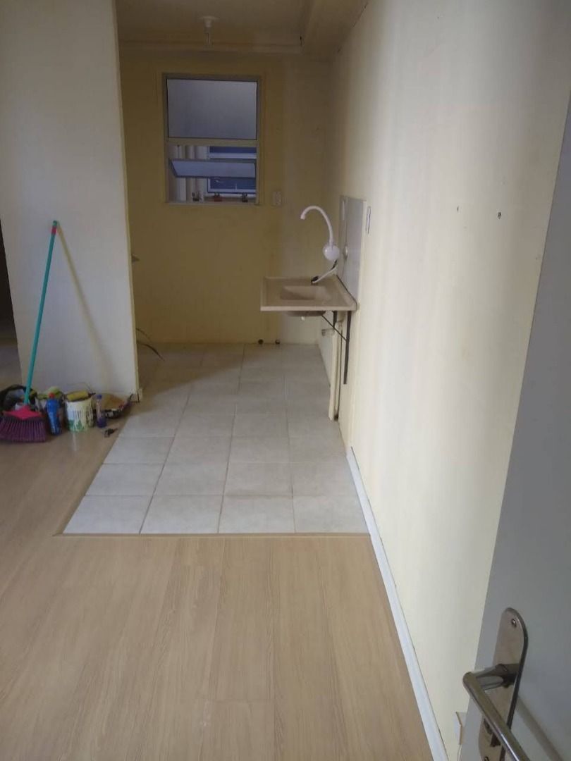 Apartamento à venda com 2 quartos, 43m² - Foto 7
