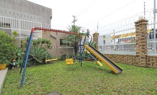 Casa à venda com 4 quartos, 98m² - Foto 11