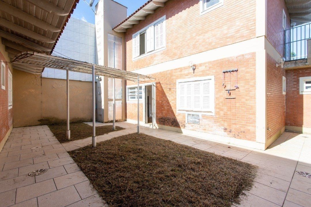 Casa, 3 quartos, 222 m² - Foto 23