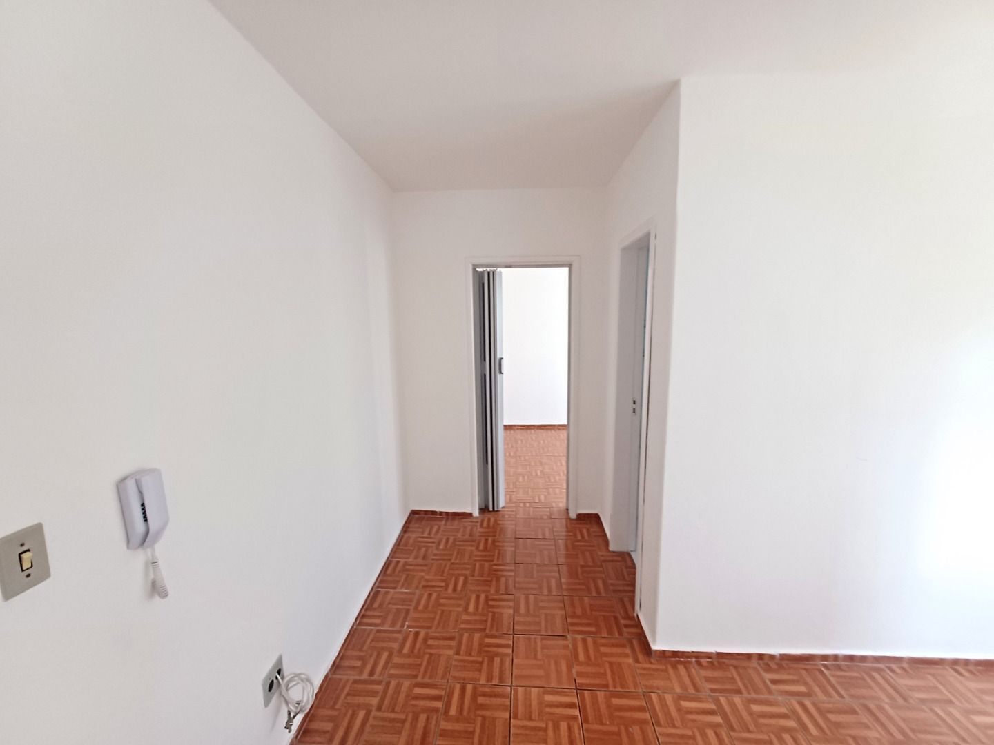 Apartamento para alugar com 1 quarto, 38m² - Foto 4