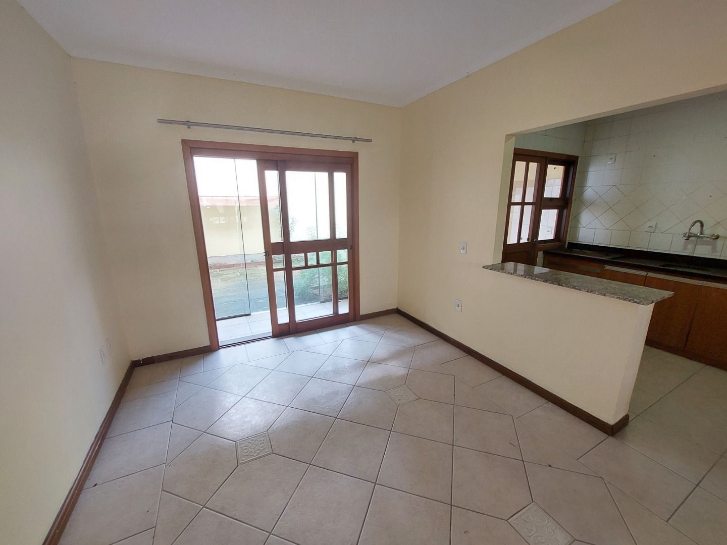 Casa para alugar com 3 quartos, 150m² - Foto 5