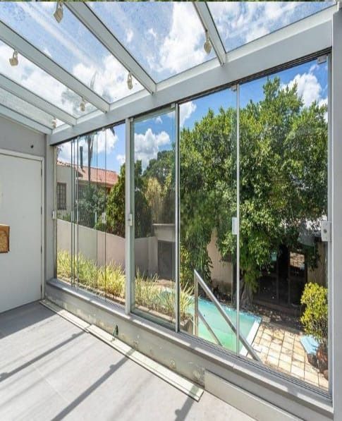Casa à venda com 3 quartos, 220m² - Foto 9