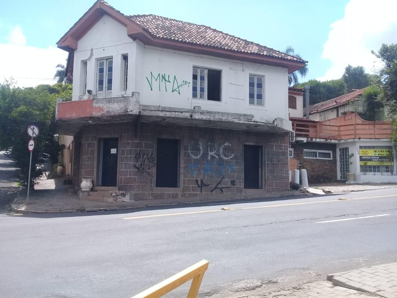 Casa, 3 quartos, 220 m² - Foto 2