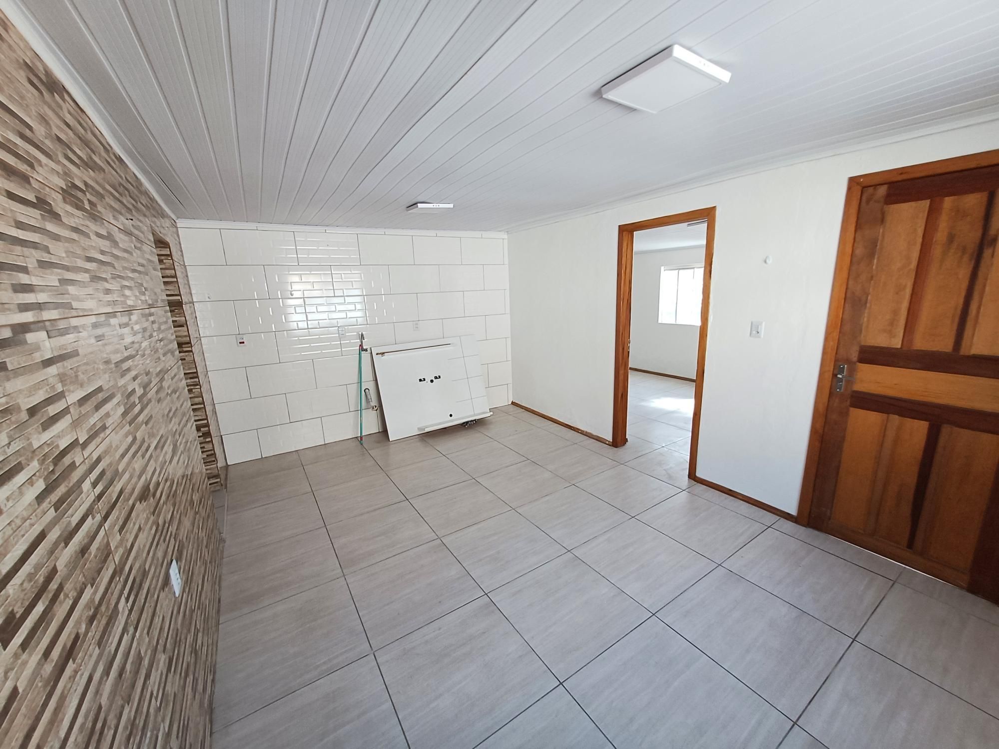 Casa à venda e aluguel com 3 quartos, 93m² - Foto 13
