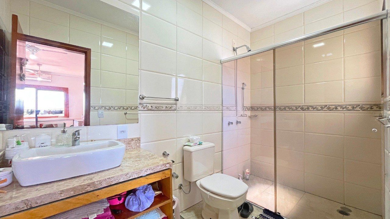Casa à venda com 6 quartos, 344m² - Foto 19