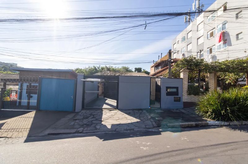 Casa, 2 quartos, 130 m² - Foto 1