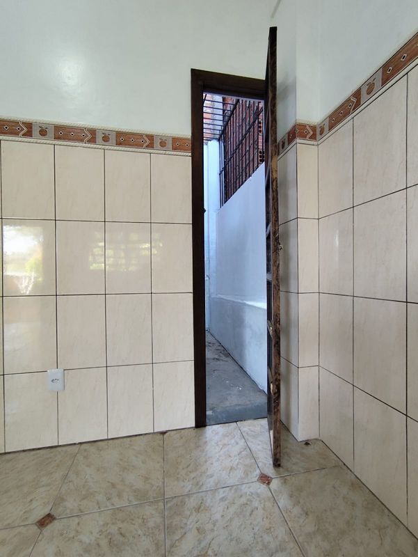 Casa para alugar com 2 quartos, 80m² - Foto 14