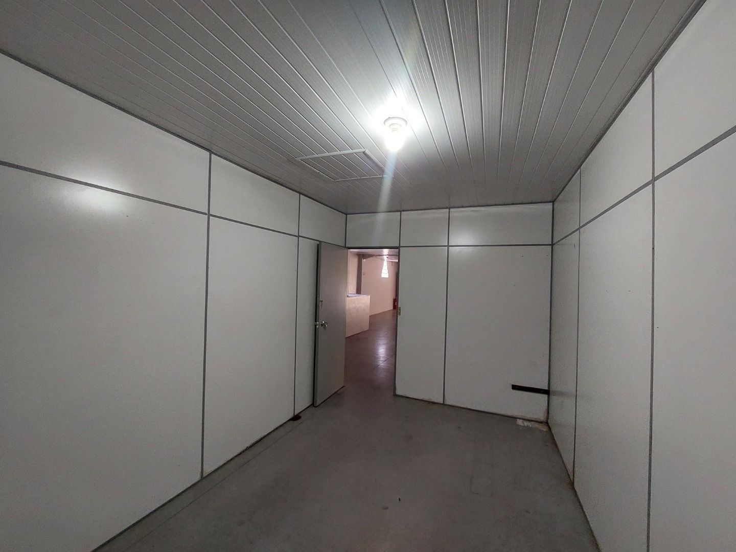 Loja-Salão para alugar, 500m² - Foto 25