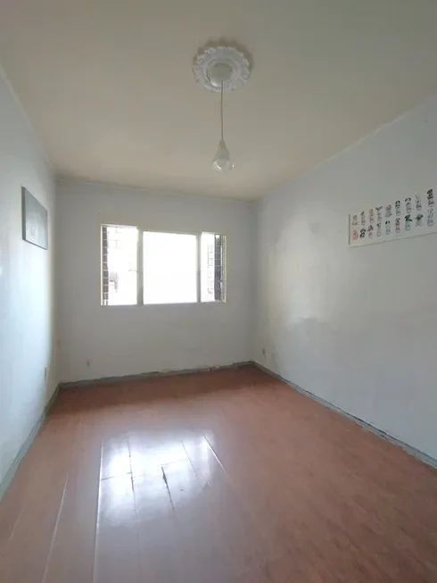 Casa para alugar com 4 quartos, 189m² - Foto 8
