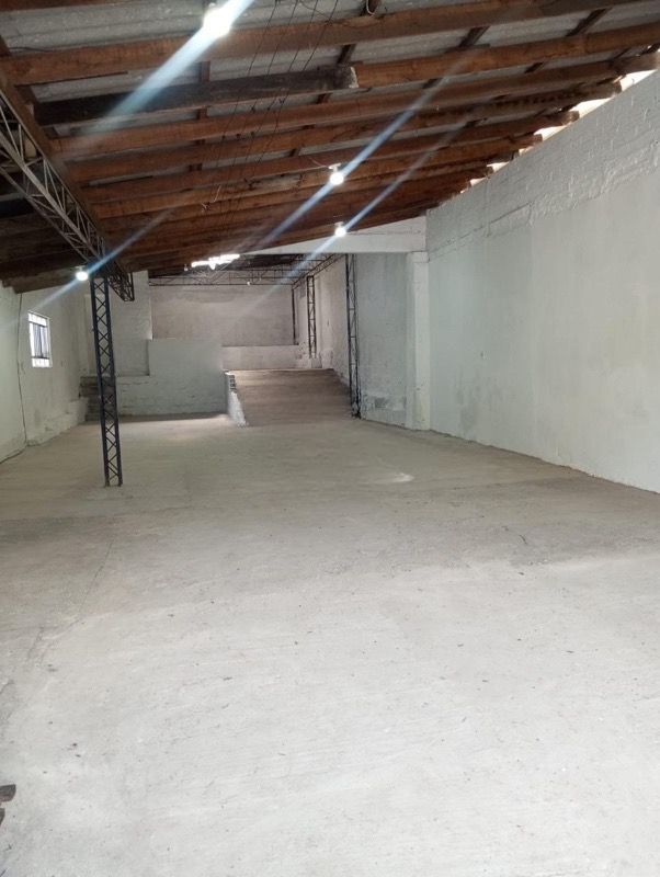 Loja-Salão para alugar com 1 quarto, 488m² - Foto 3