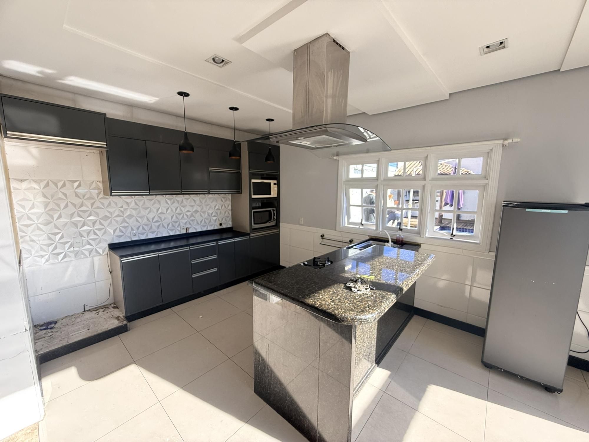 Casa, 5 quartos, 178 m² - Foto 6