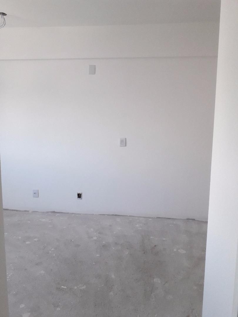 Apartamento à venda com 2 quartos, 71m² - Foto 37