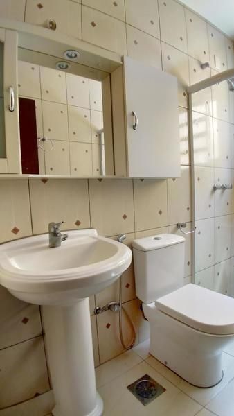Casa à venda com 4 quartos, 200m² - Foto 11