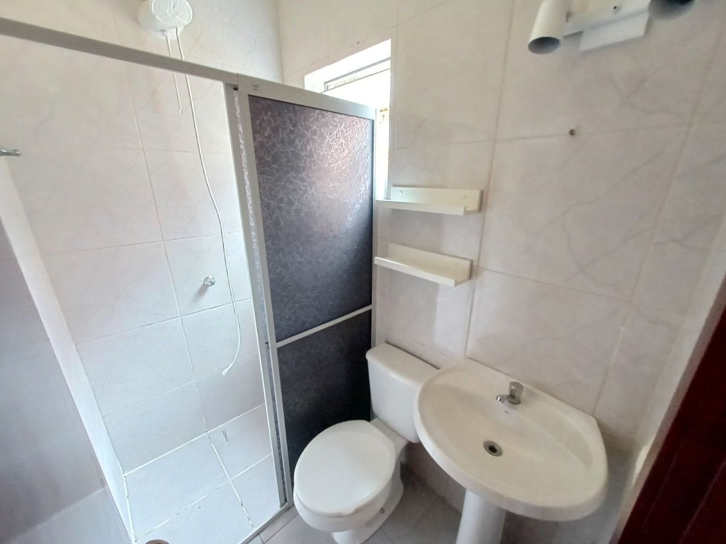 Casa para alugar com 2 quartos, 50m² - Foto 7