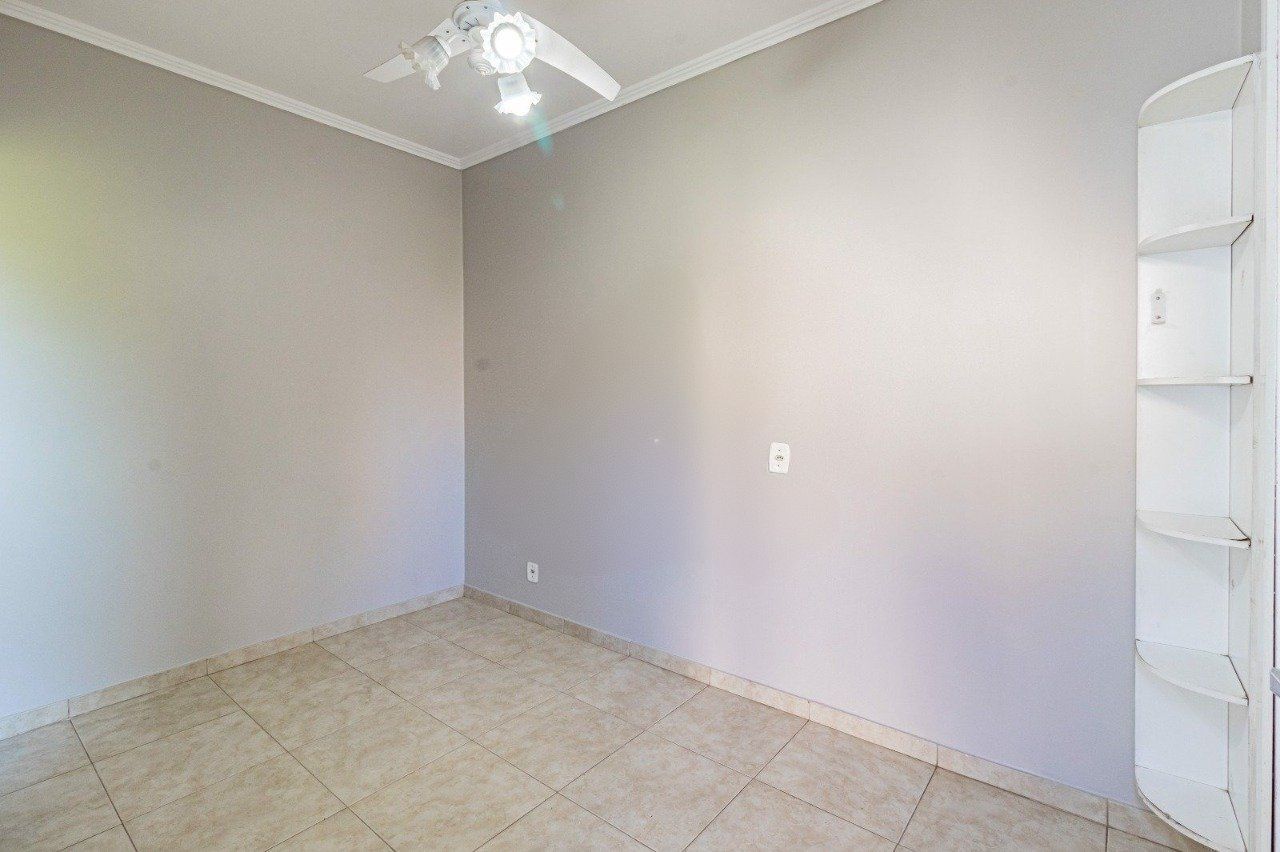 Casa, 3 quartos, 210 m² - Foto 8