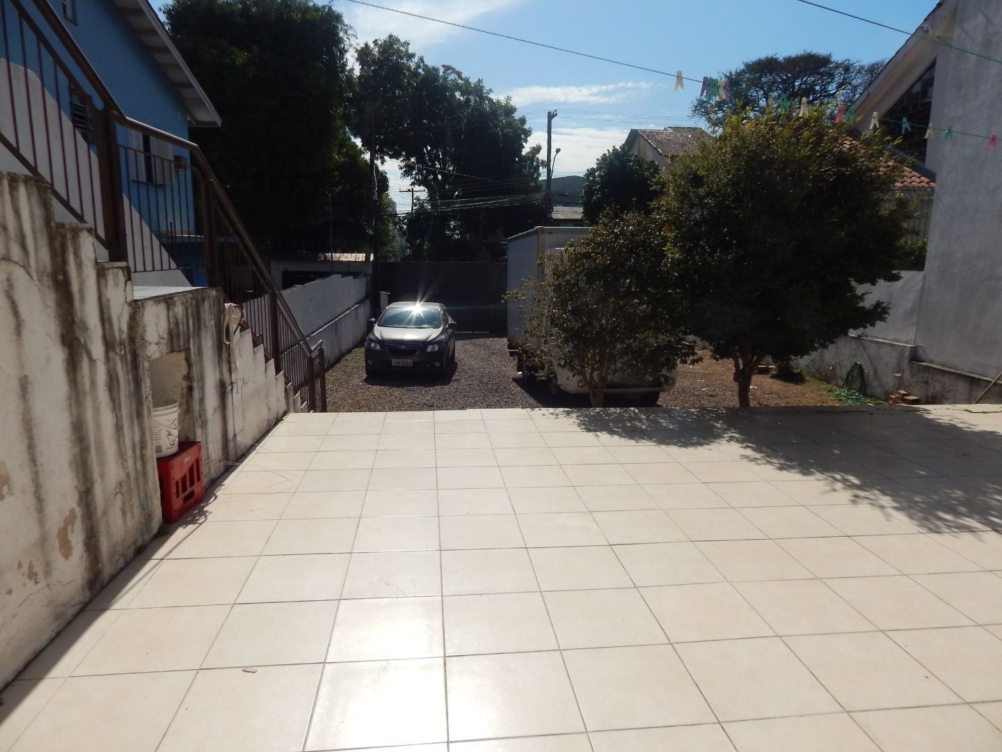 Casa à venda com 4 quartos, 215m² - Foto 2
