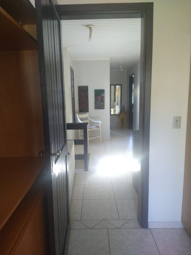 Casa à venda com 4 quartos, 245m² - Foto 21
