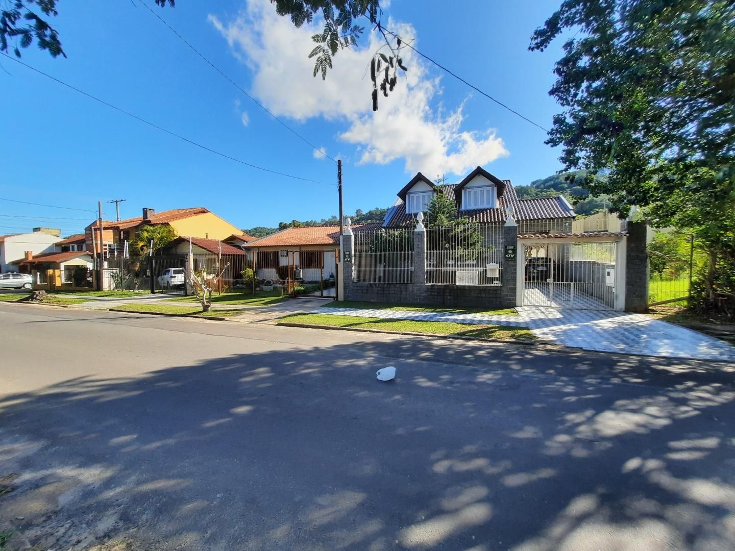 Casa, 4 quartos, 242 m² - Foto 36