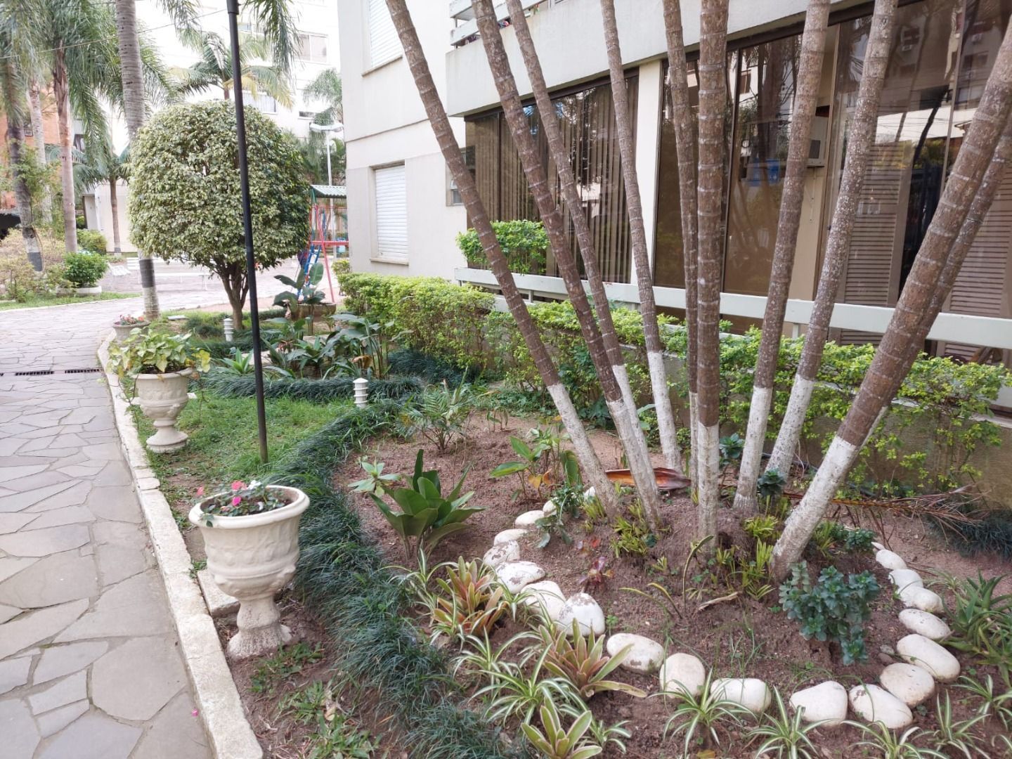 Apartamento à venda com 2 quartos, 61m² - Foto 3